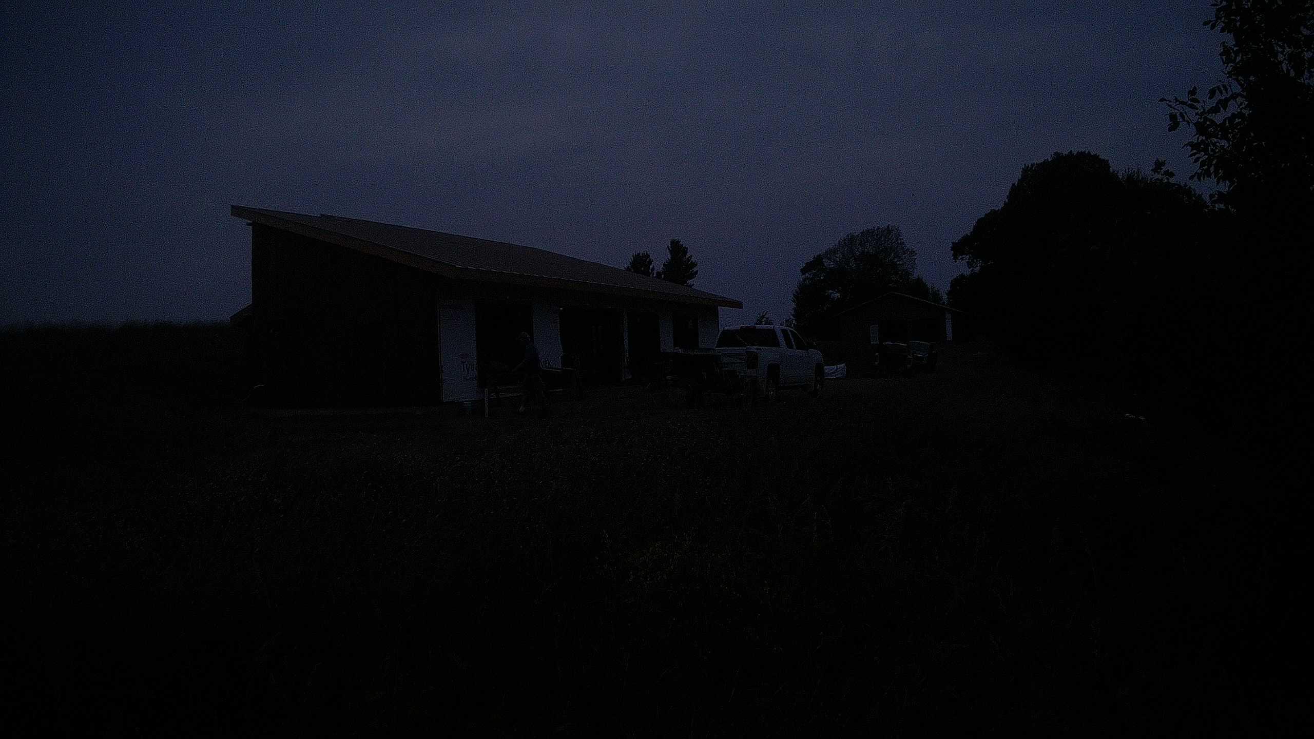 The field cam, Aug 4, 2025 at 6:37am