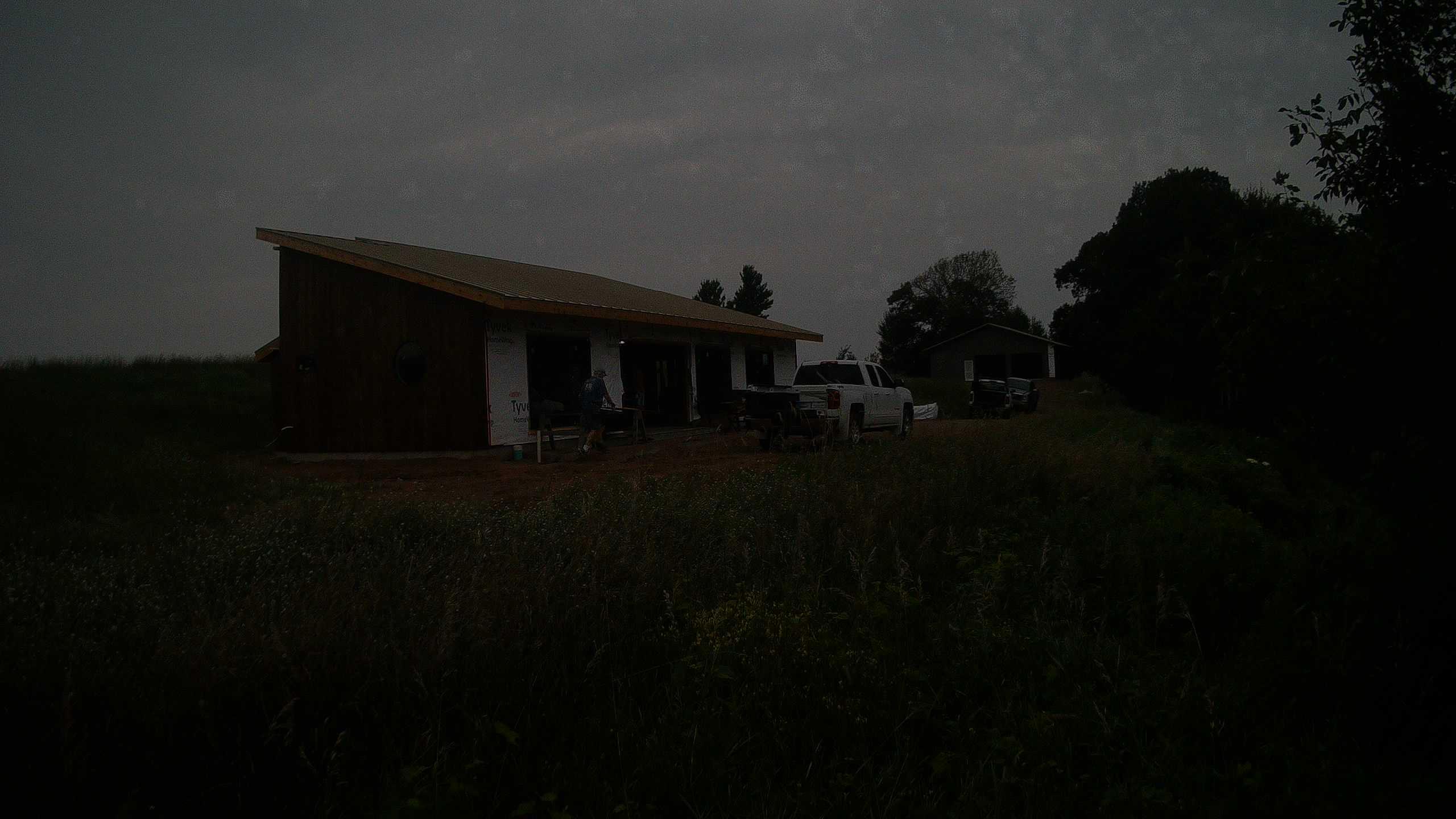 The field cam, Aug 4, 2025 at 6:40am