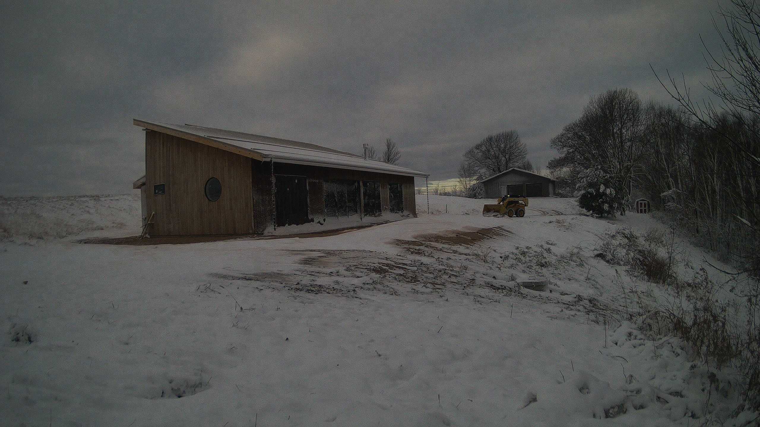 The field cam, Nov 27, 2025 at 6:19am