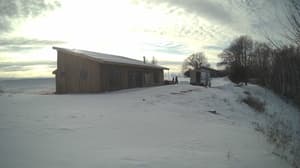 Currently viewing photo