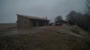 Currently viewing photo