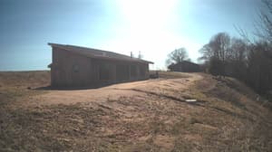 Currently viewing photo