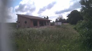 Currently viewing photo